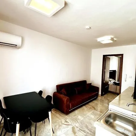 Saint Henry Apartment
