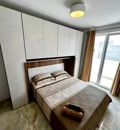 Apartment Saint Henry