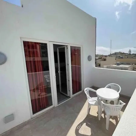 Saint Henry Apartment
